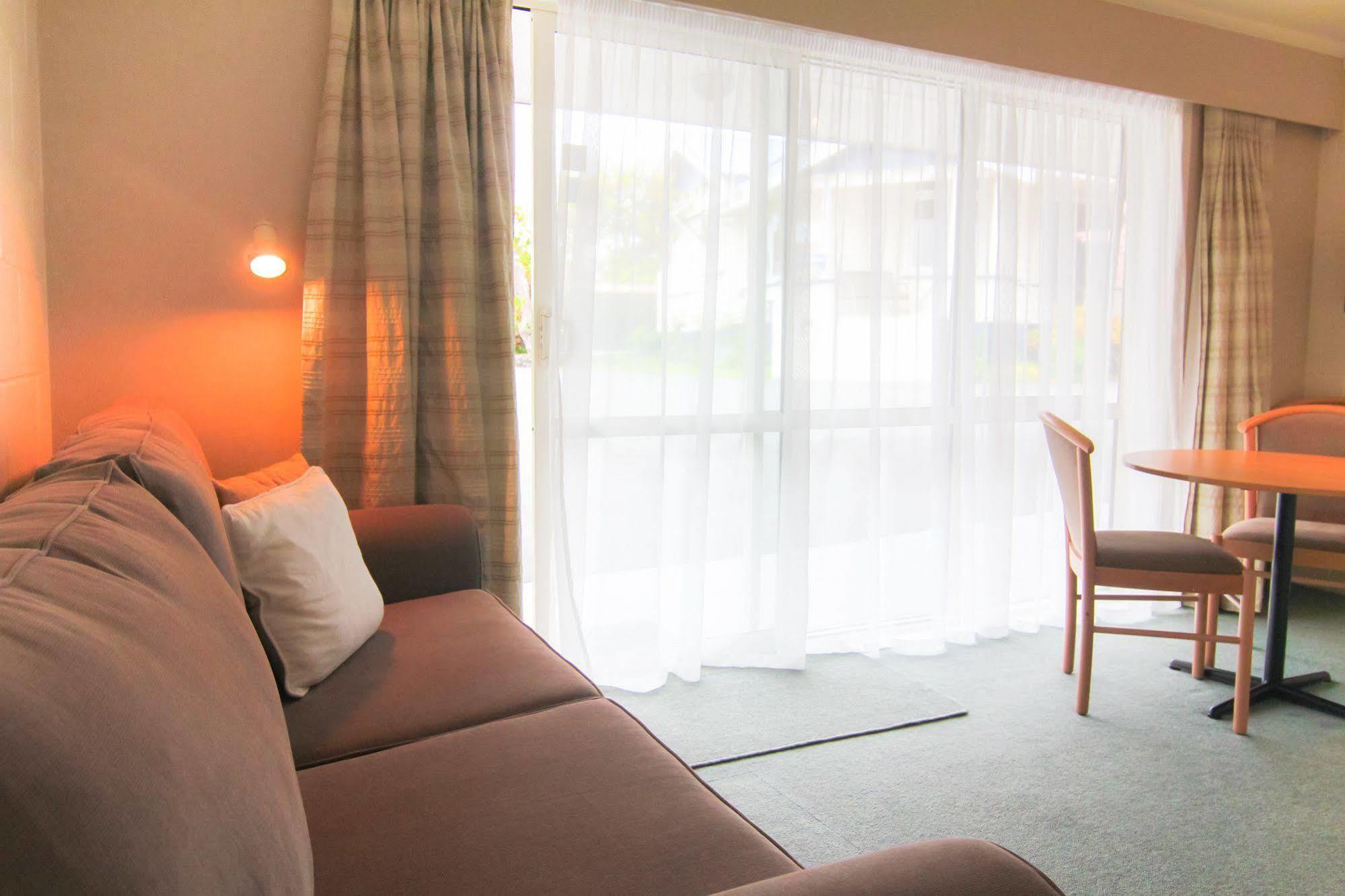 Broadway Lodge Motel Stratford Exteriér fotografie